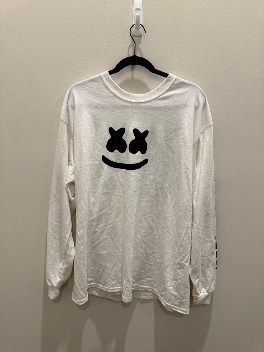 Marshmello White Men’s XL Long Sleeve T-Shirt